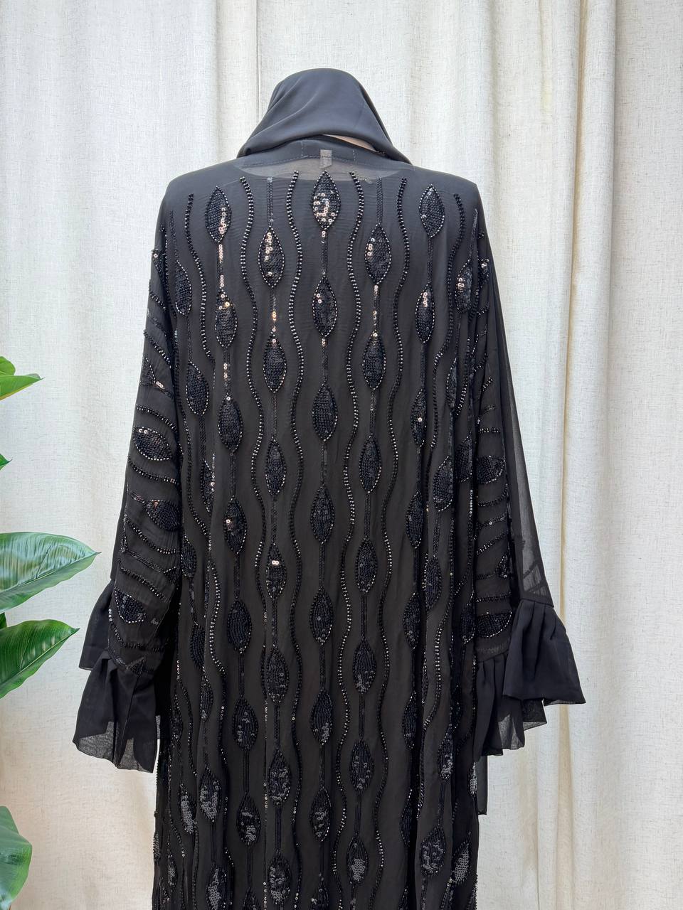 Noir Cascade Abaya