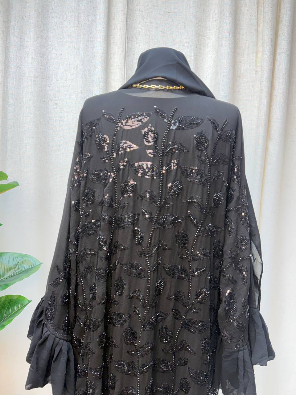 Noir Cascade Abaya