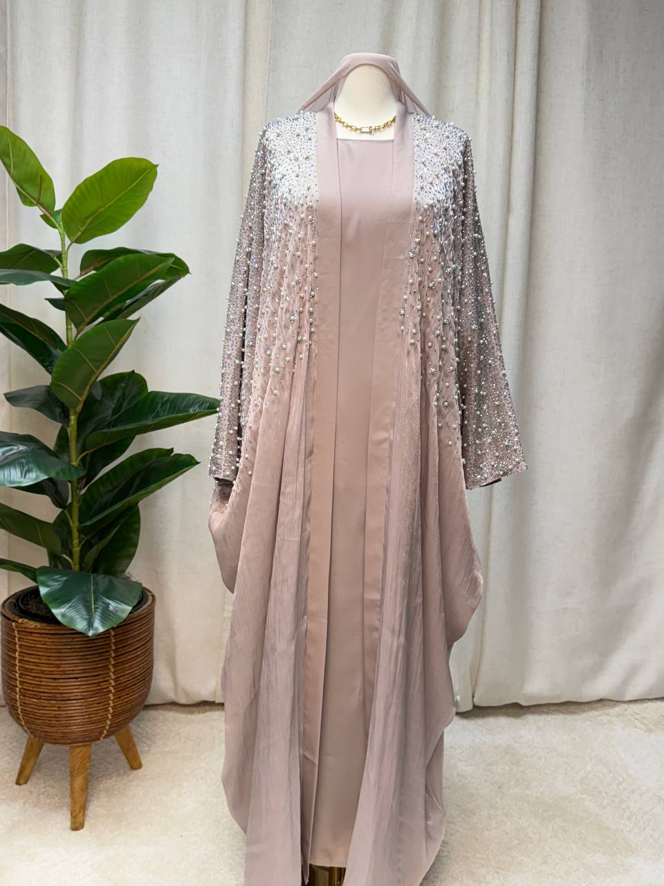 Pearl Aura Abaya Set