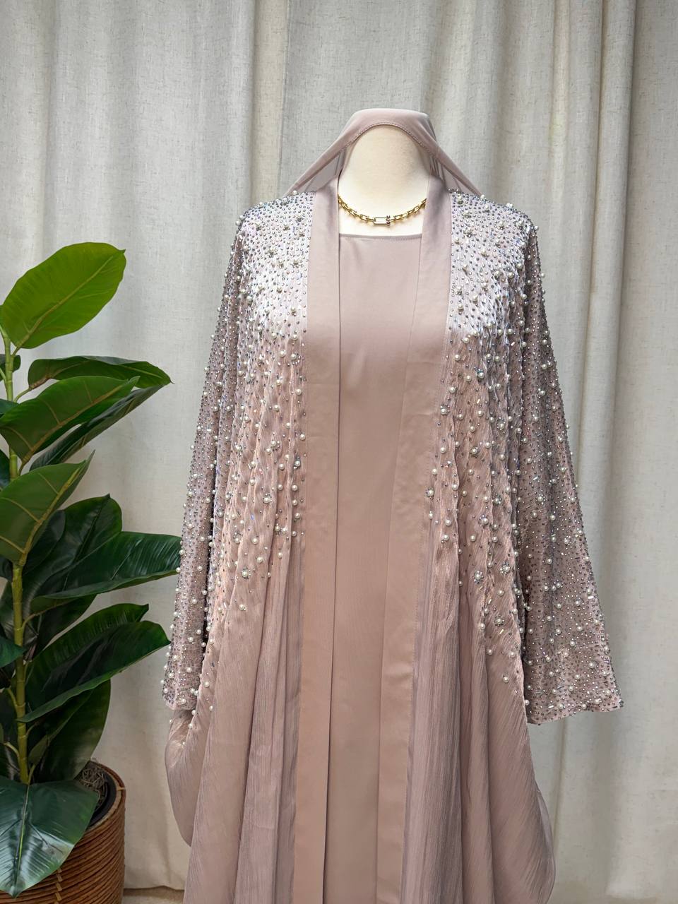 Pearl Aura Abaya Set