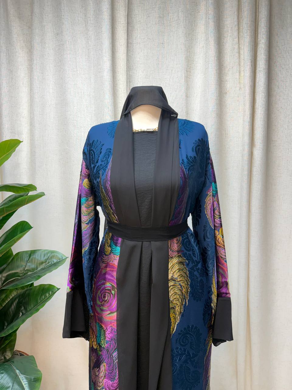 Royal Bloom Open Abaya