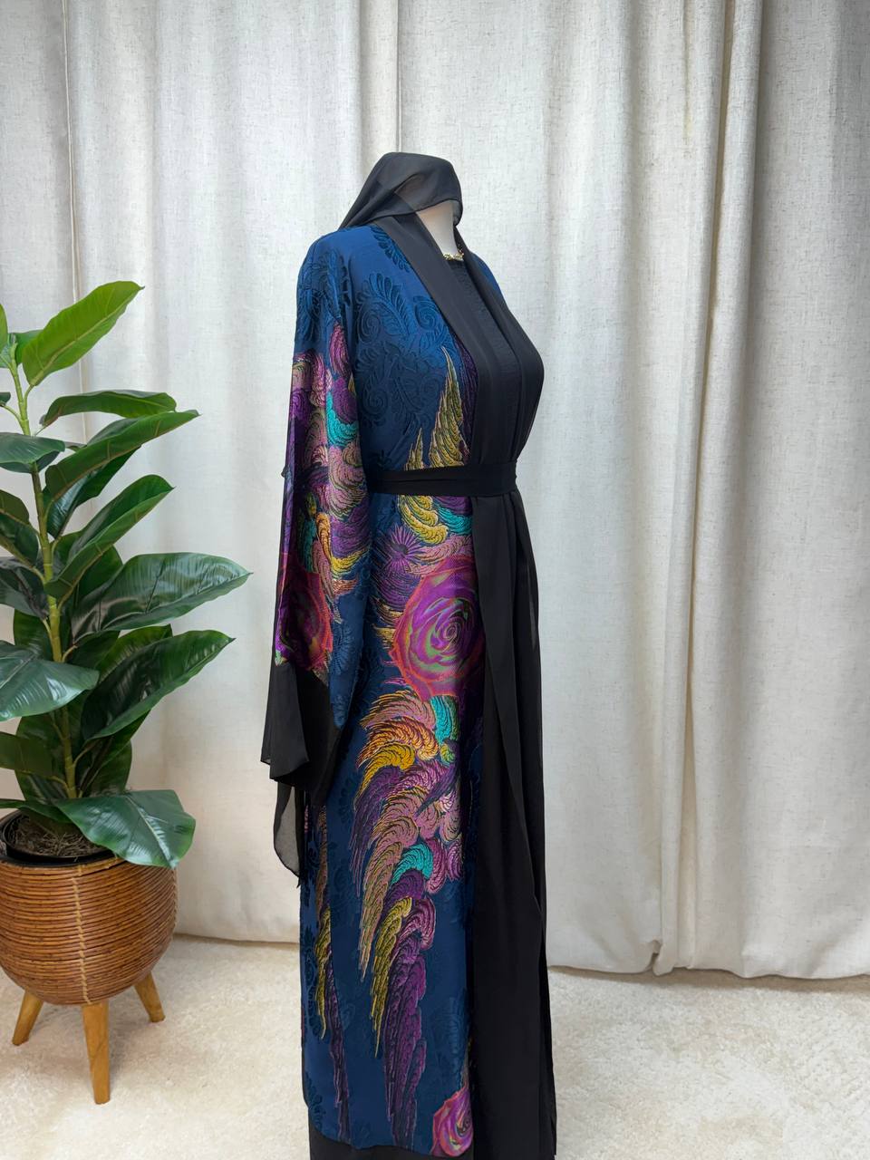 Royal Bloom Open Abaya