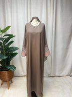Tulle Cuff Closed Abaya