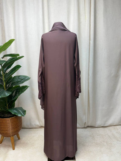 Tulle Cuff Closed Abaya