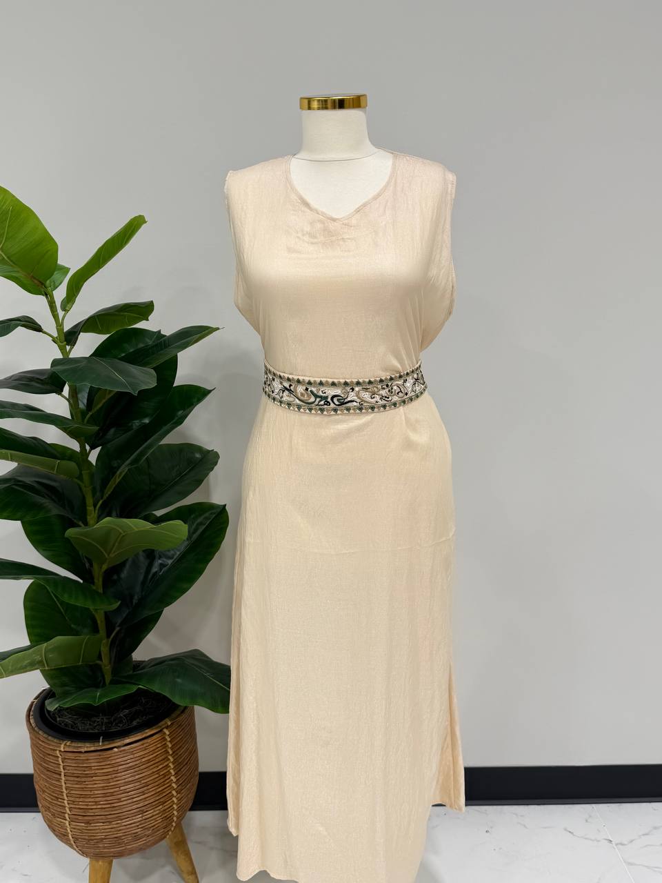 Al Huroof – 3 Piece Organza Linen Abaya