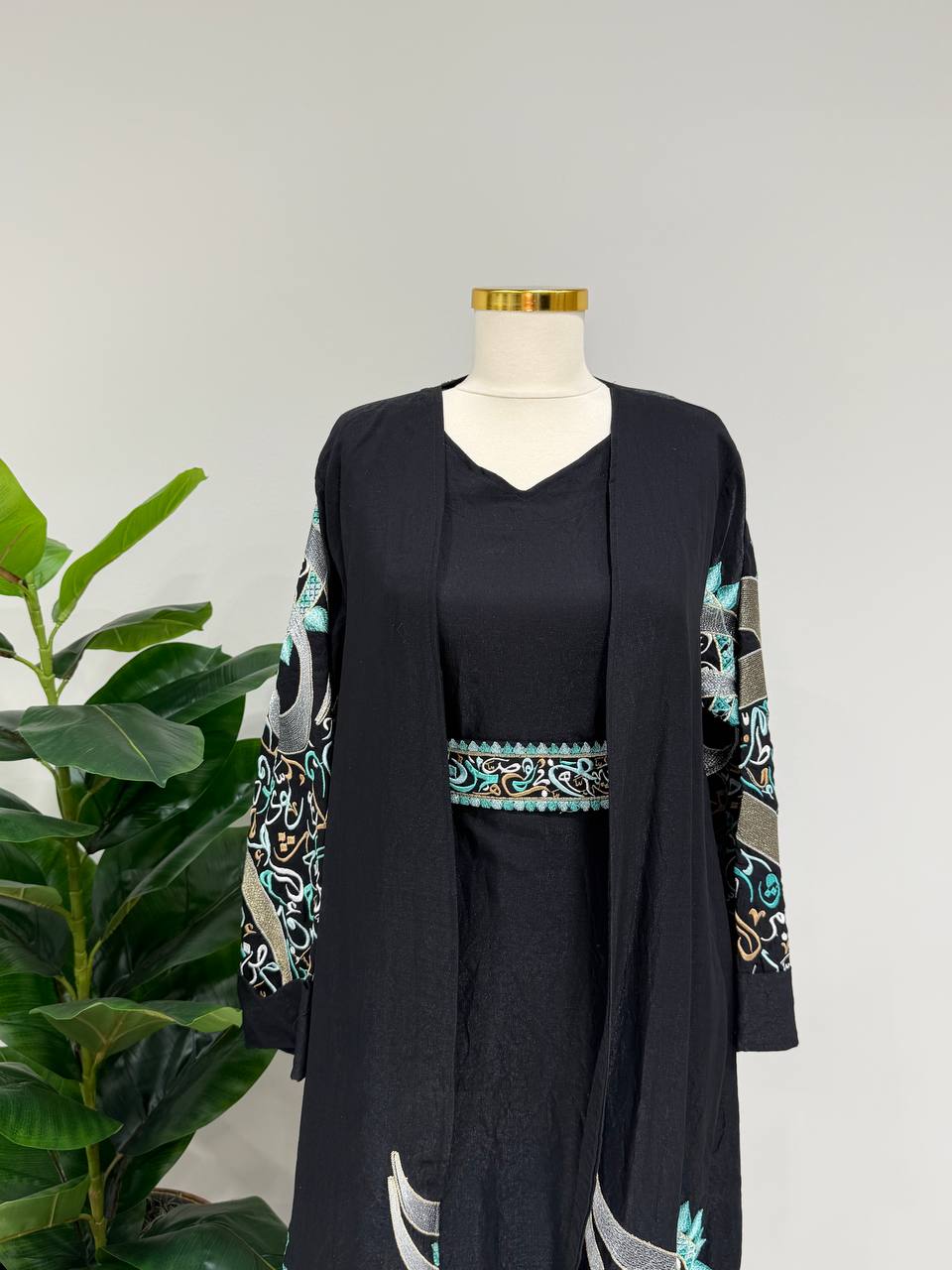 Al Huroof – 3 Piece Organza Linen Abaya