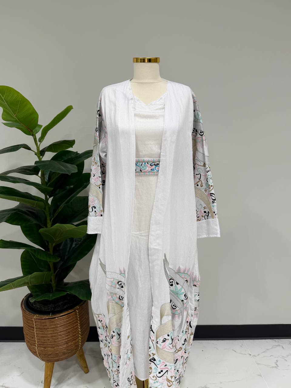 Al Huroof – 3 Piece Organza Linen Abaya