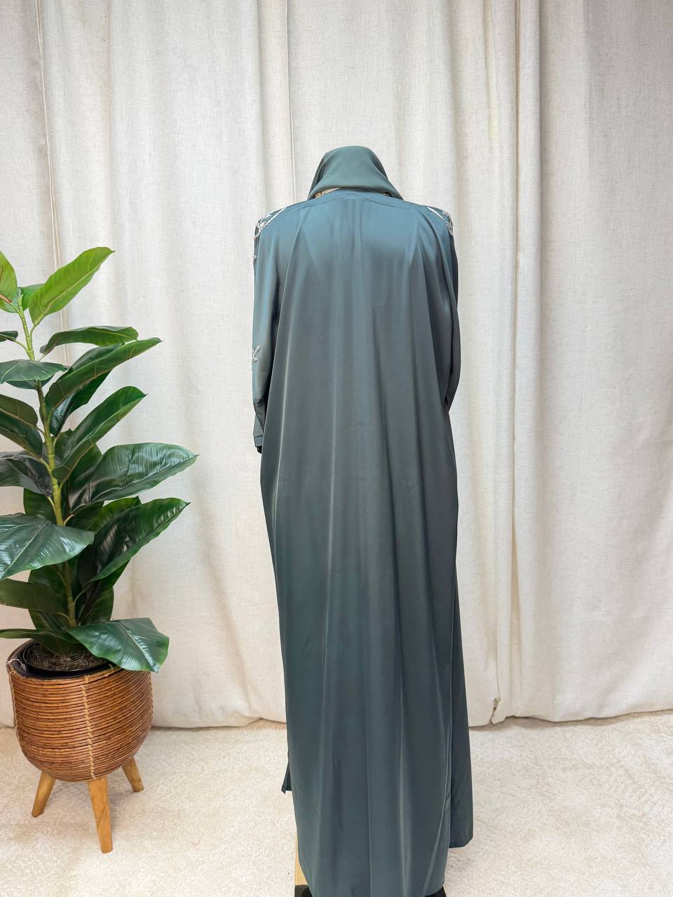 Layali Luxe Abaya Set