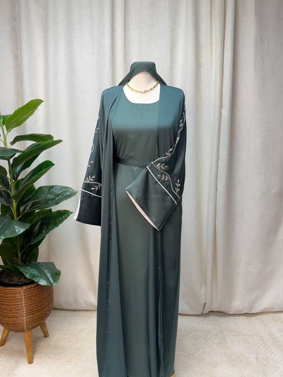 Layali Luxe Abaya Set
