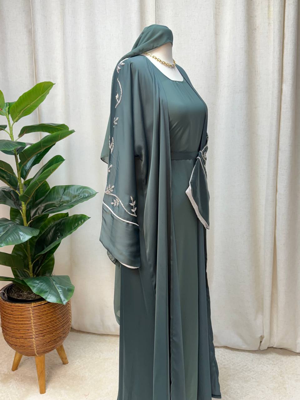 Layali Luxe Abaya Set