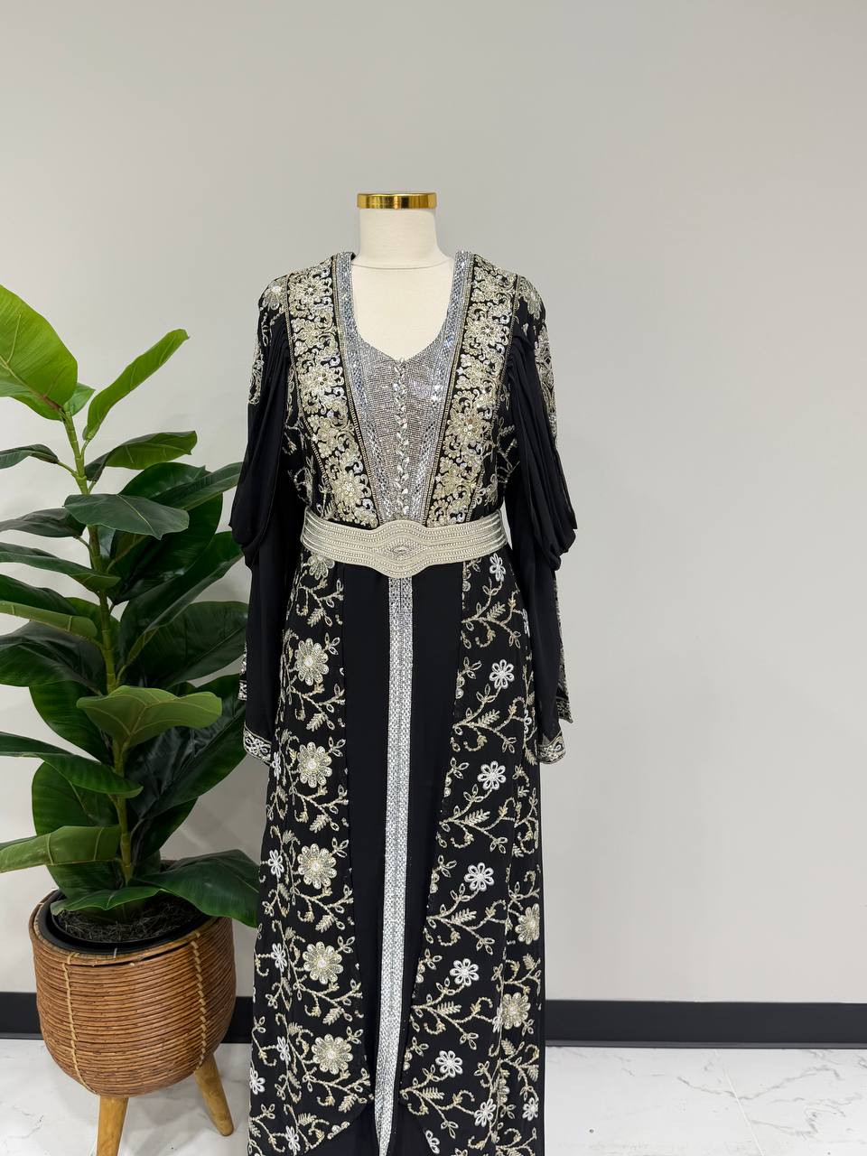 Uranus Royal Caftan