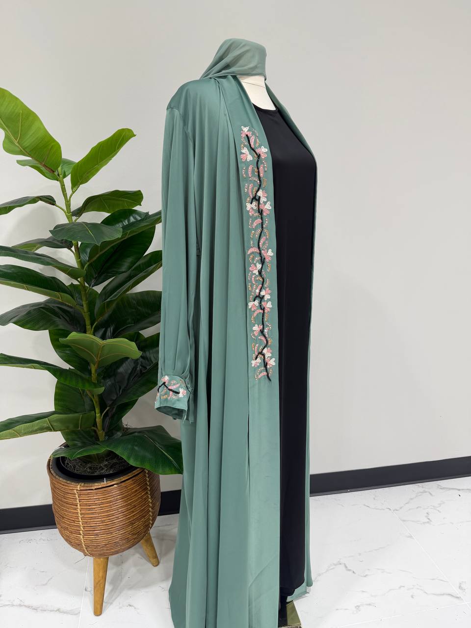 Layali Blossom 3-Piece Abaya Set