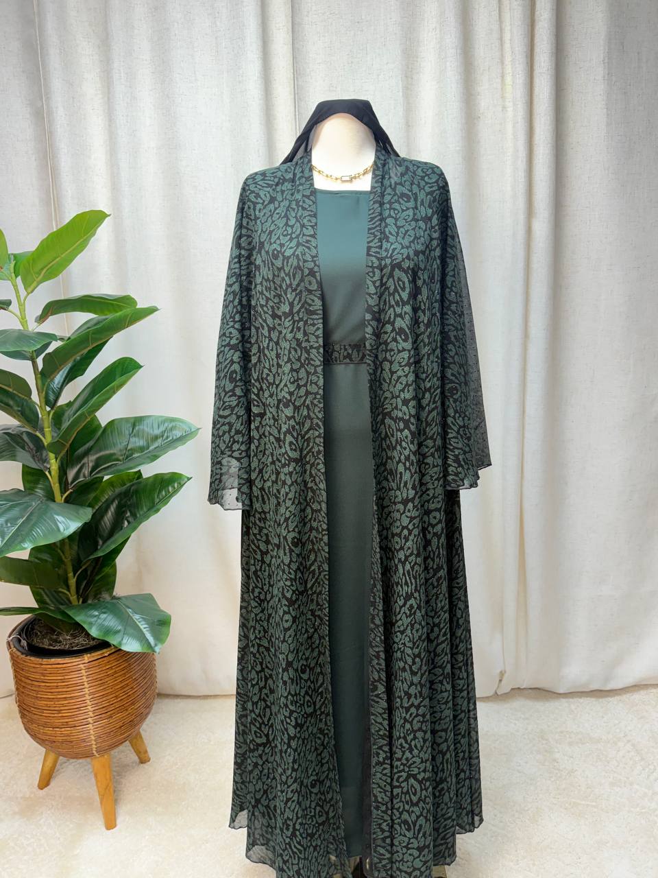 Layali Grace 3-Piece Abaya Set