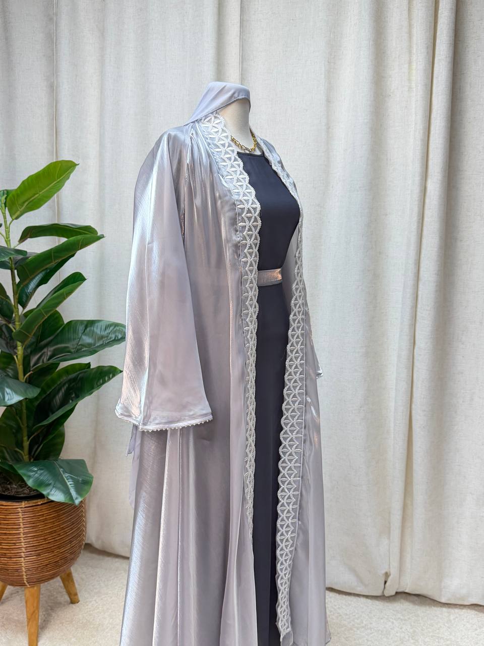 Veloura Organza Abaya