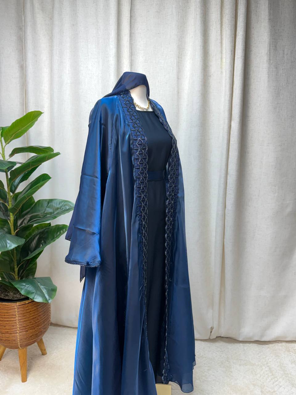 Veloura Organza Abaya