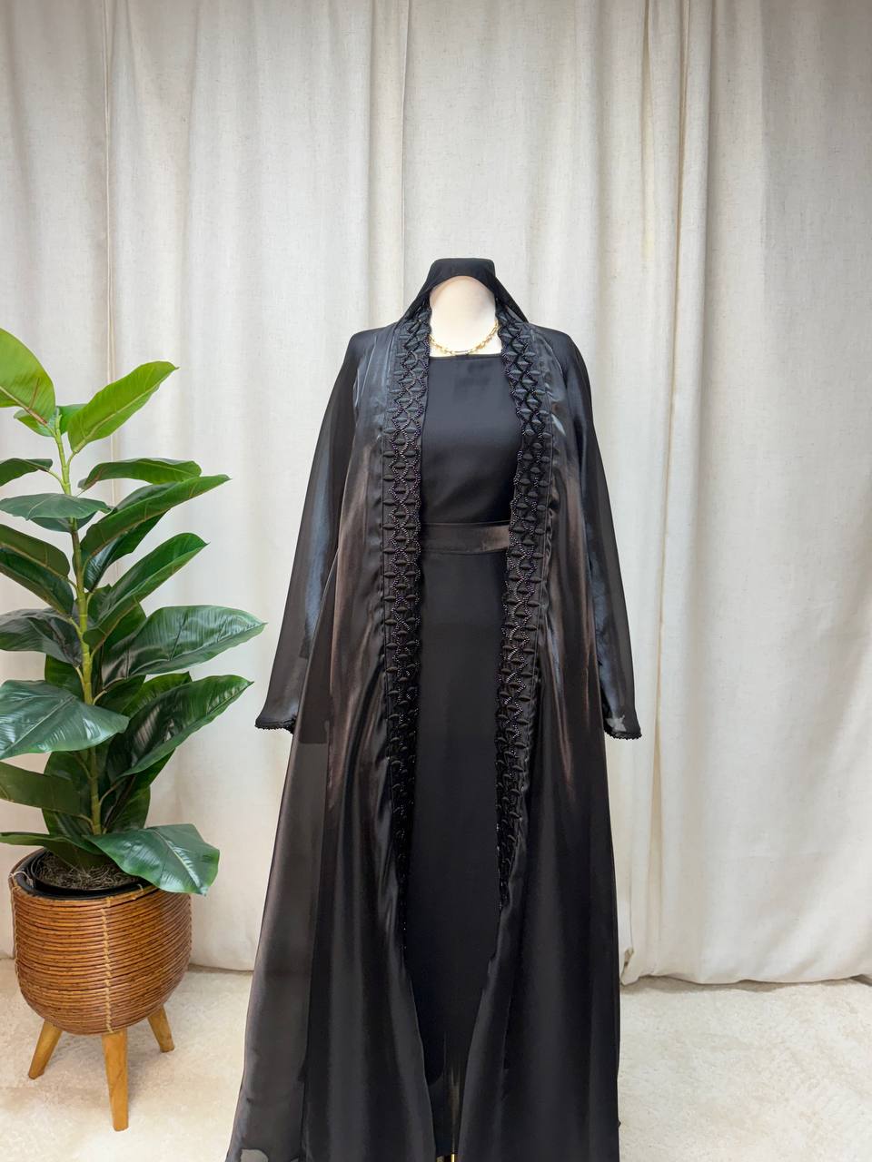 Veloura Organza Abaya