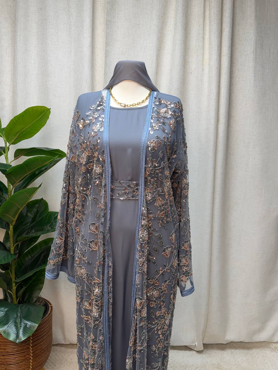 Veloura Royale Abaya Set
