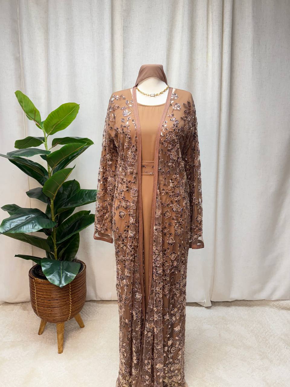 Veloura Royale Abaya Set