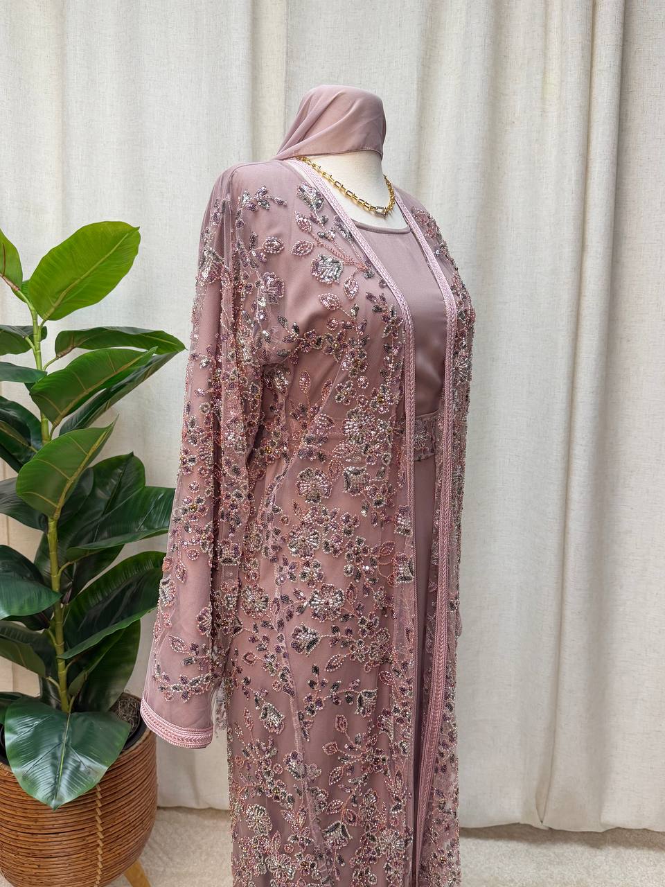 Veloura Royale Abaya Set