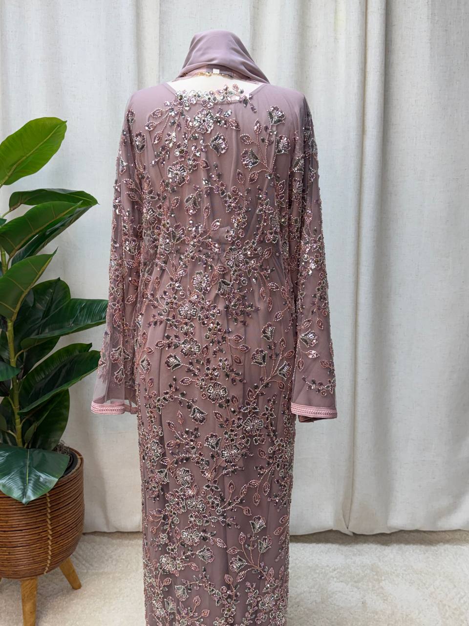 Veloura Royale Abaya Set