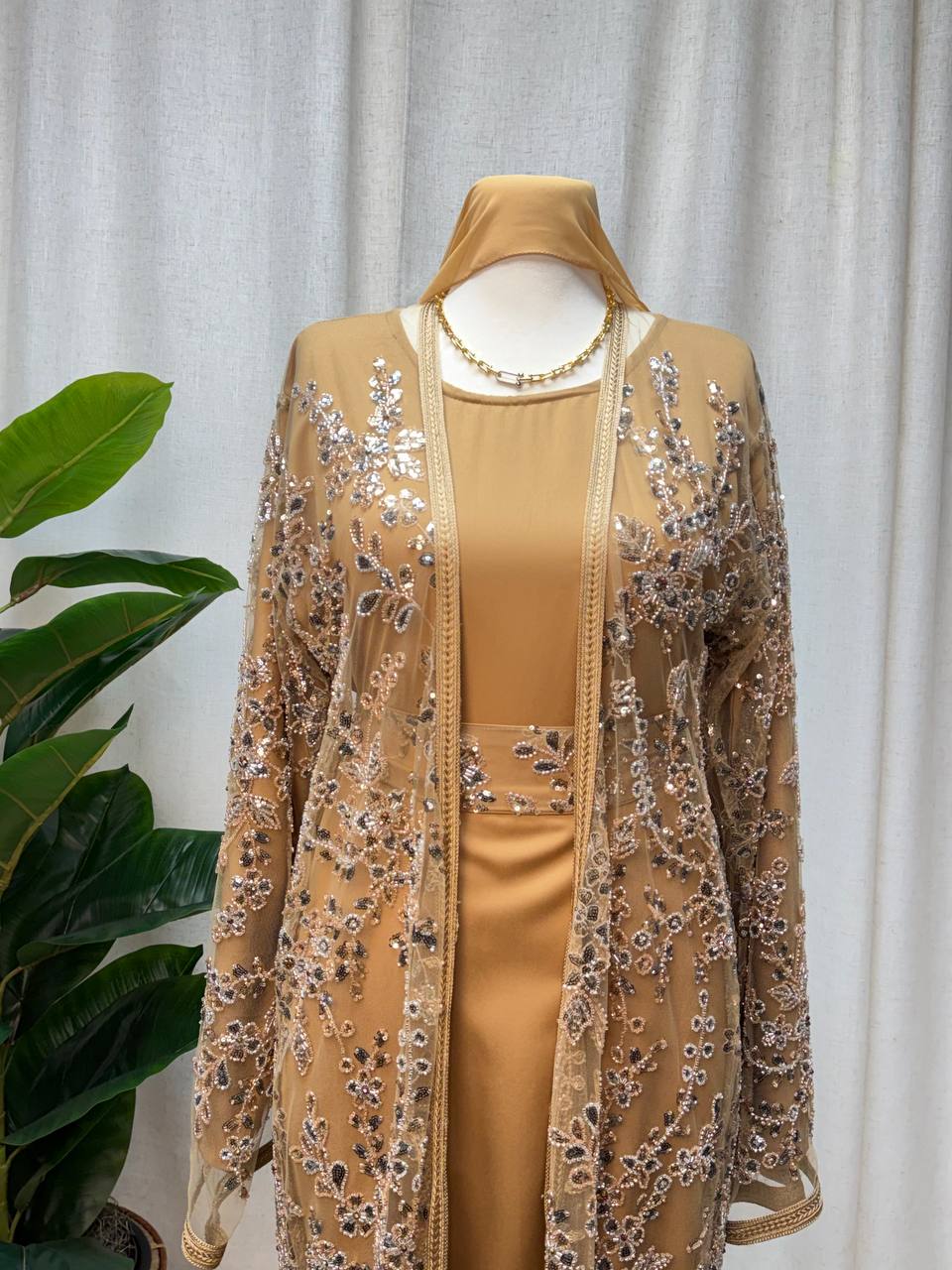 Veloura Royale Abaya Set