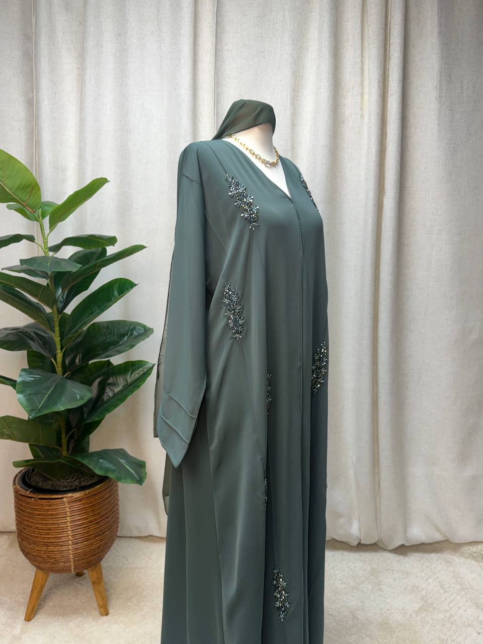 Celeste Ember Abaya