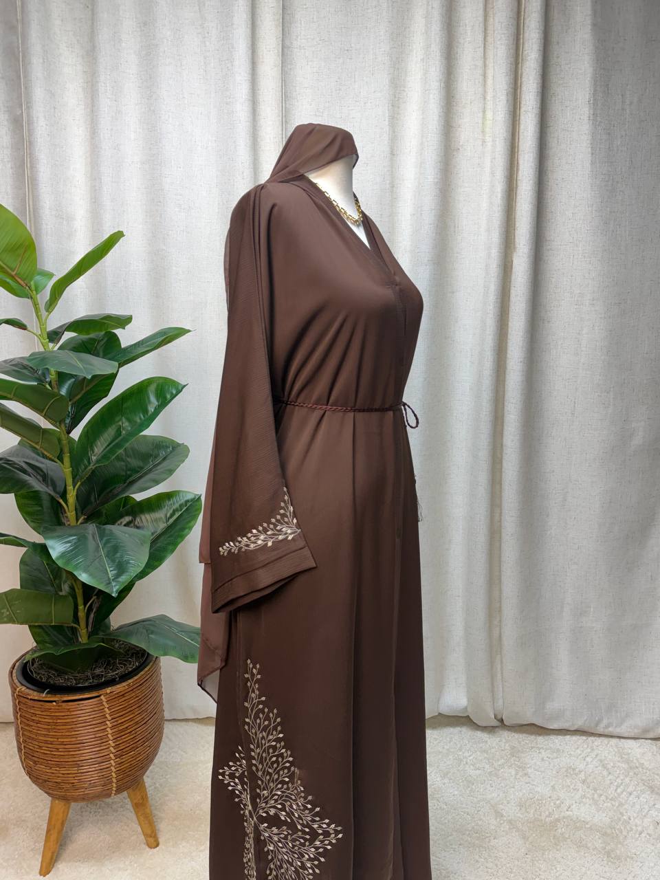 Cocoa Bloom Abaya