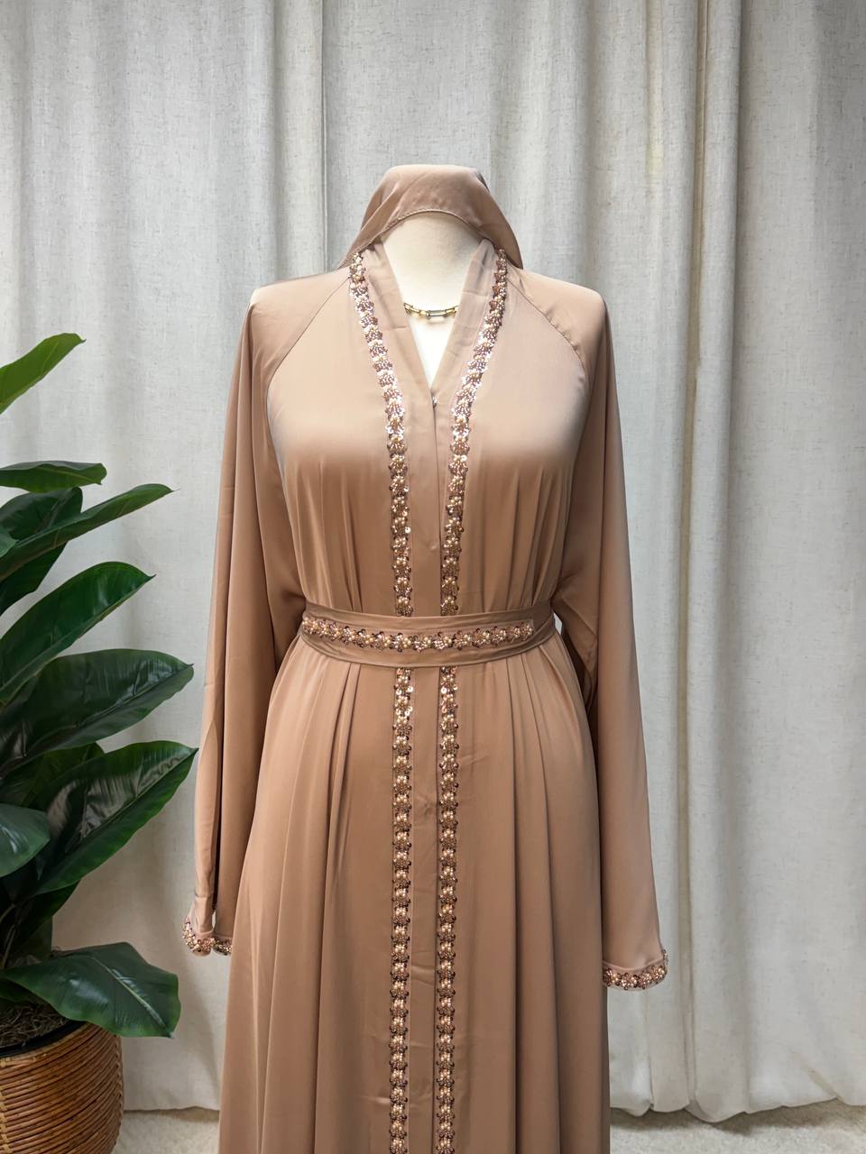 Veloura Luxe Abaya