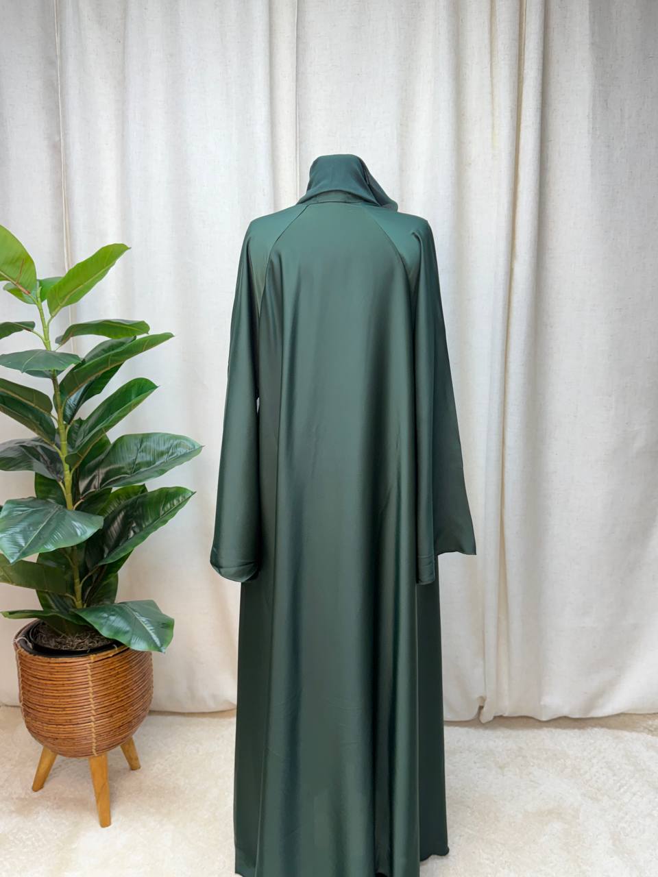 Emerald Veil Abaya