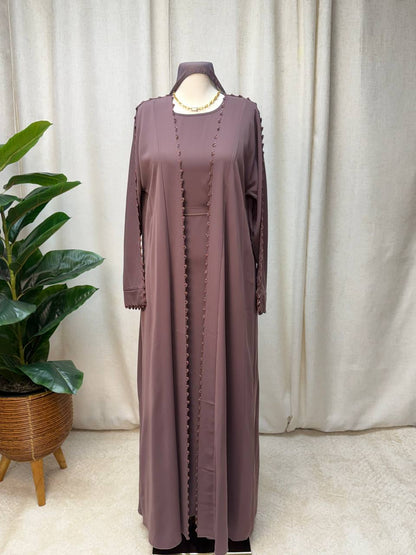 Lunara Thread Abaya