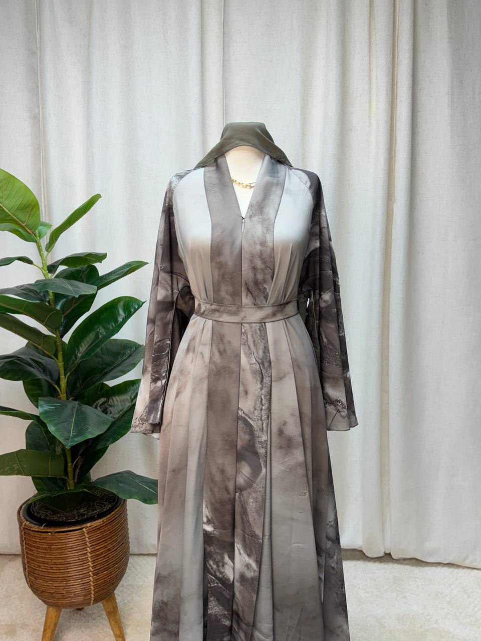 Marble Mist Abaya