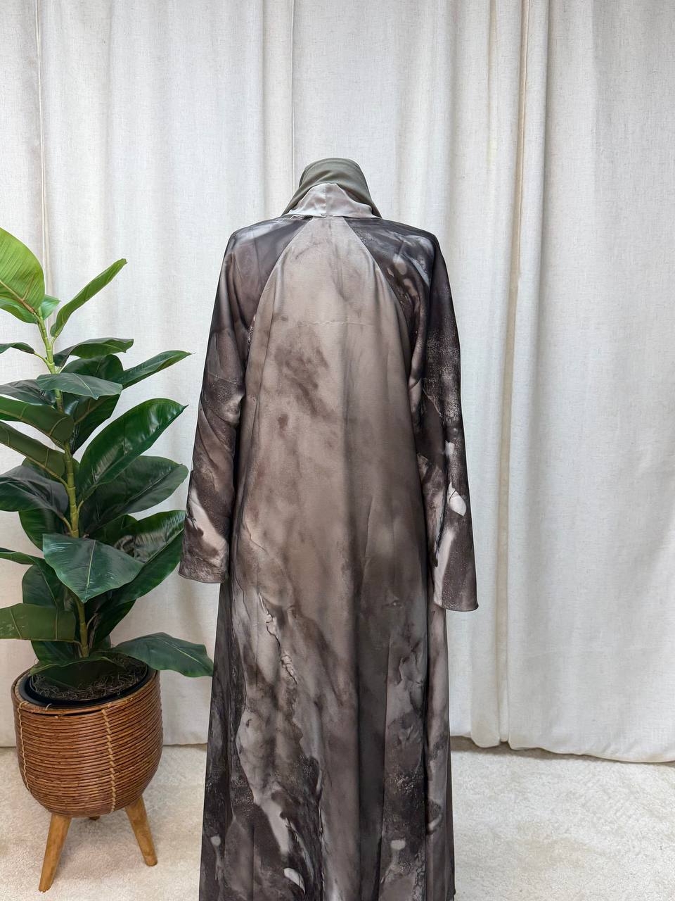 Marble Mist Abaya