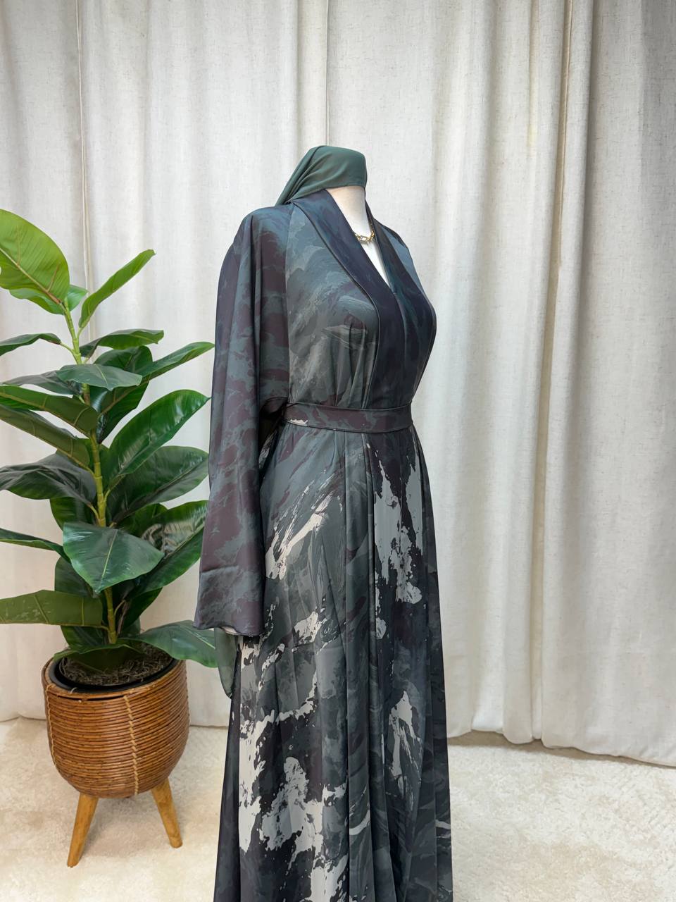 Marble Mist Abaya