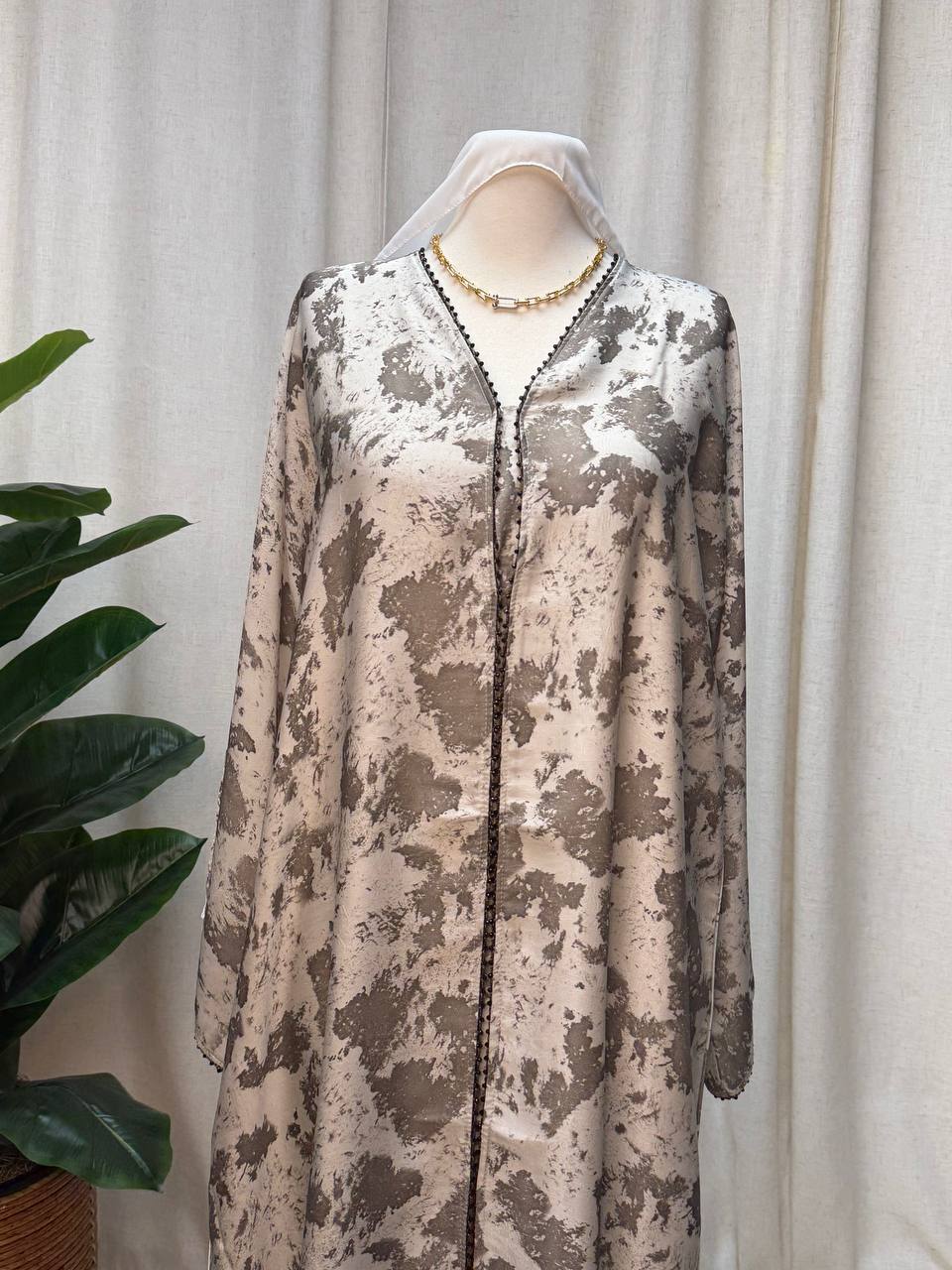 Lustre Mist Abaya