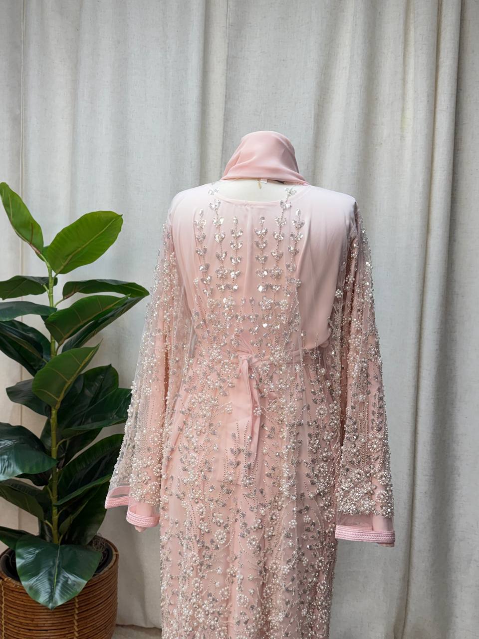 Pearl Veil Abaya