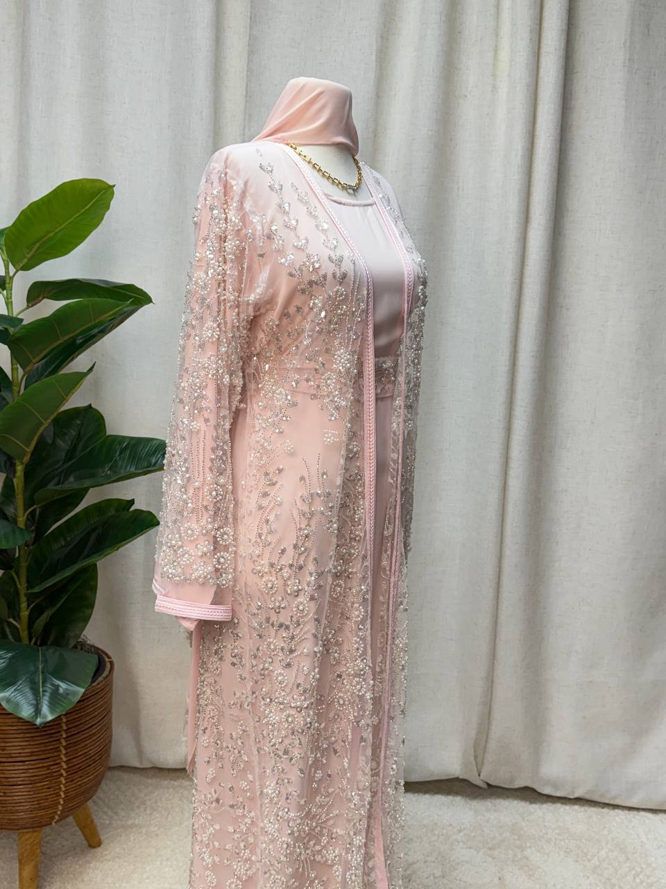 Pearl Veil Abaya