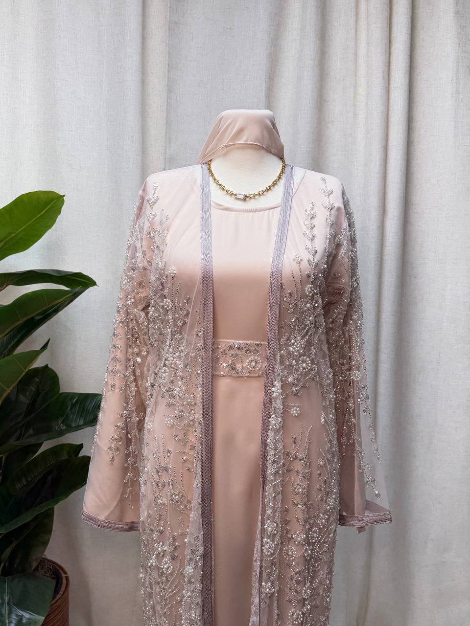 Pearl Veil Abaya