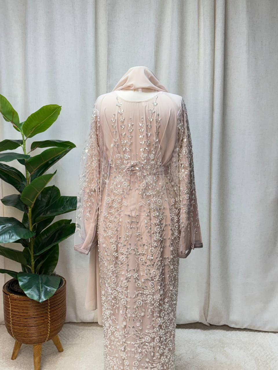 Pearl Veil Abaya