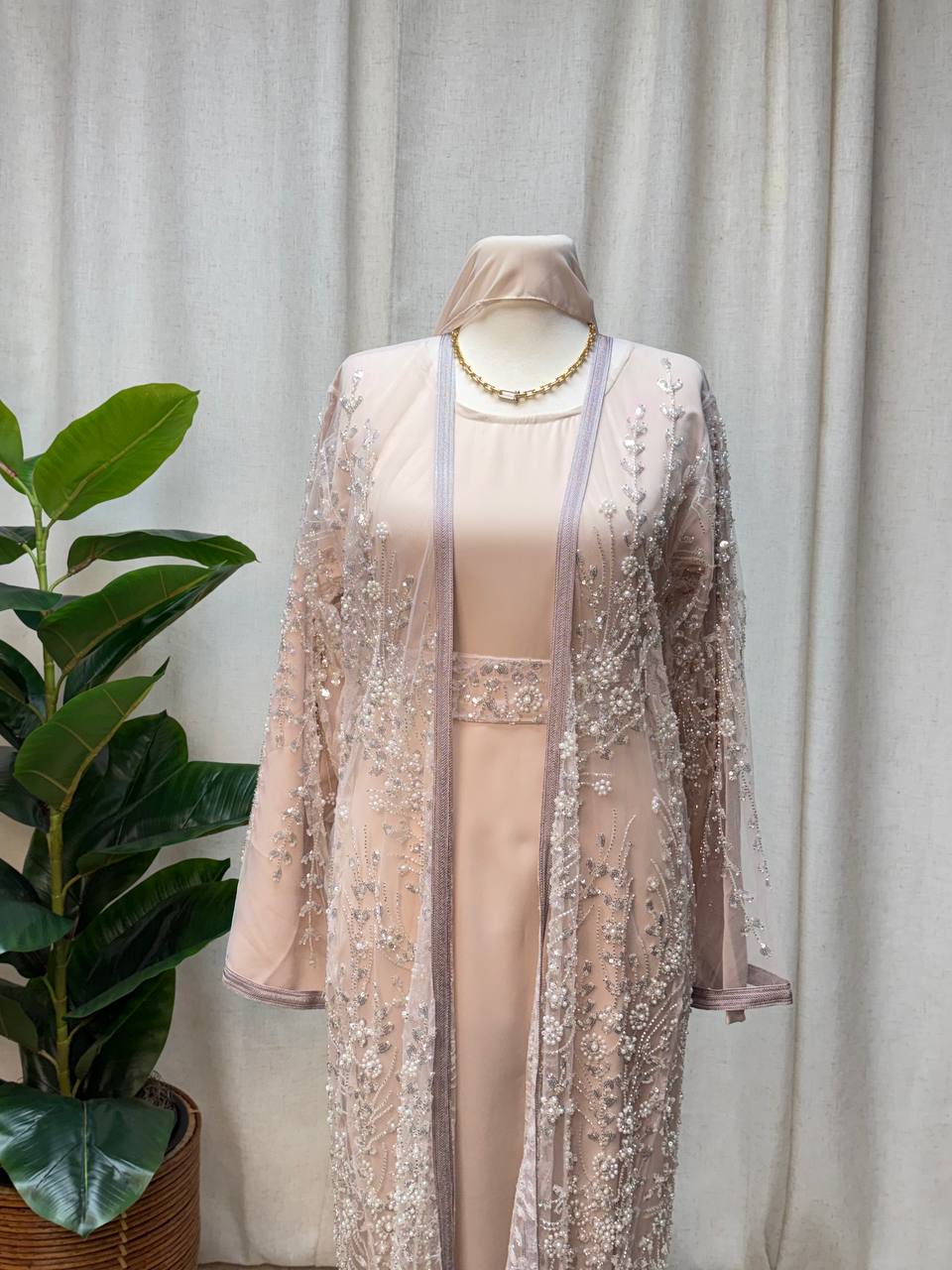 Pearl Veil Abaya