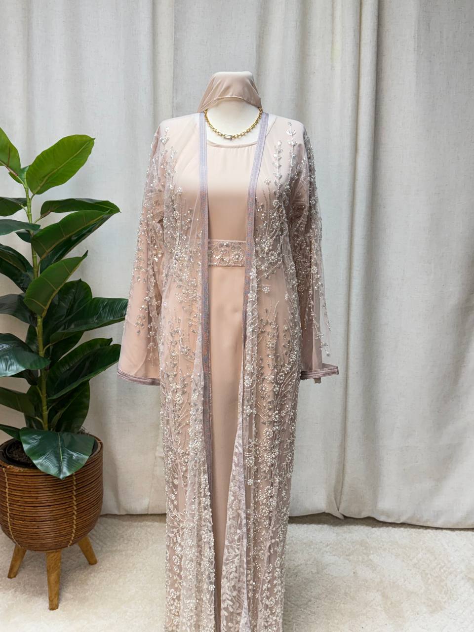 Pearl Veil Abaya