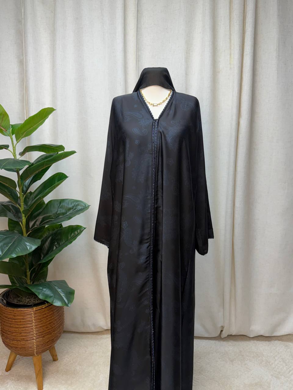 Salma Abaya – Korean Nada Print Fabric