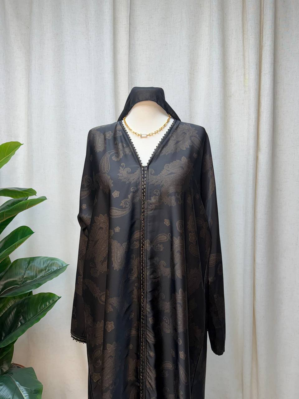 Salma Abaya – Korean Nada Print Fabric