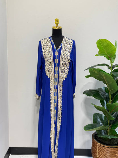 Caftan zena– Hand-Emroidered Moroccan Chiffon Caftan