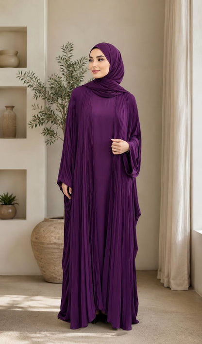 Amira Pleated Bisht Abaya