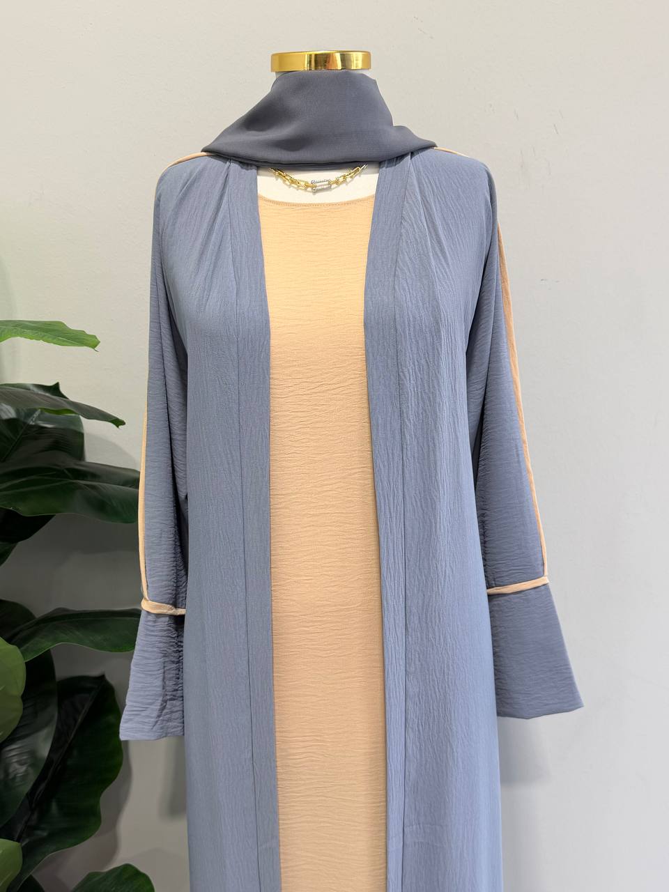 Classic Modesty 3-Piece Dubai Abaya Set