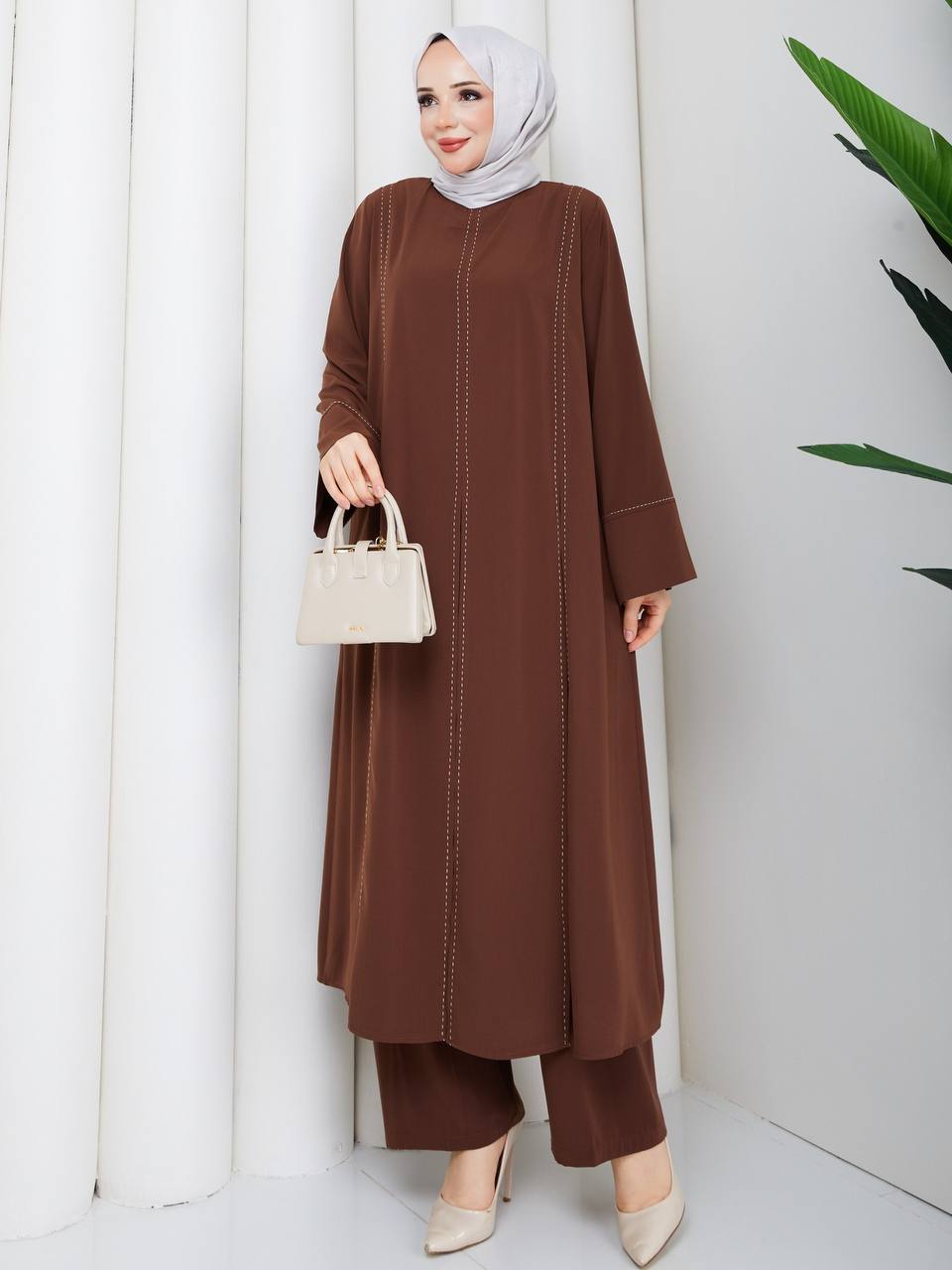 Elegance Stitched Summer Two-Piece Set – Long Tunic & Matching Trousers