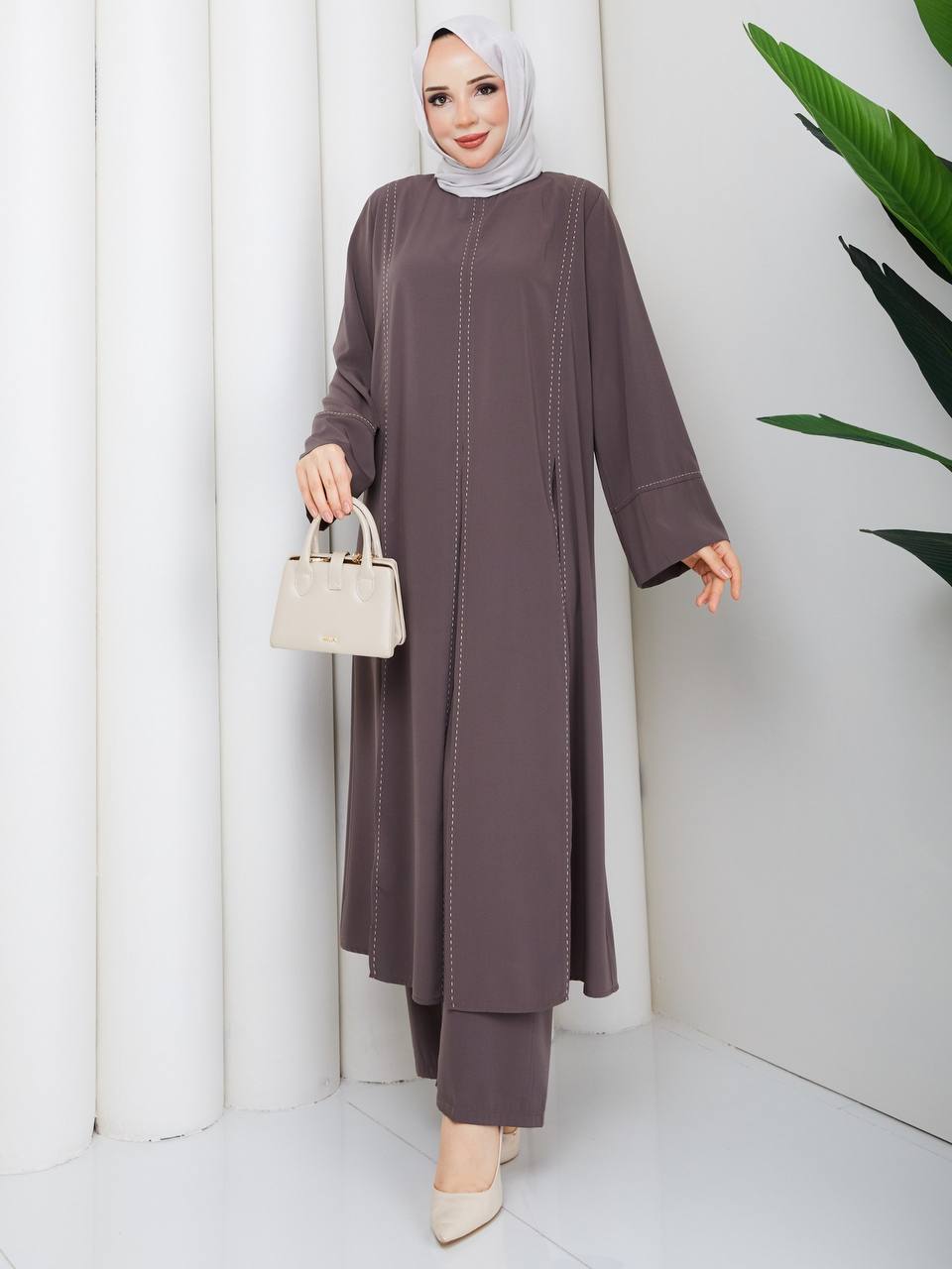 Elegance Stitched Summer Two-Piece Set – Long Tunic & Matching Trousers