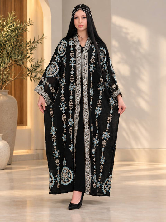 Ghada Embroidered Khish Bisht