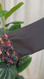 Lujain Noir Abaya
