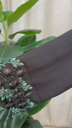 Elara Closed Abaya